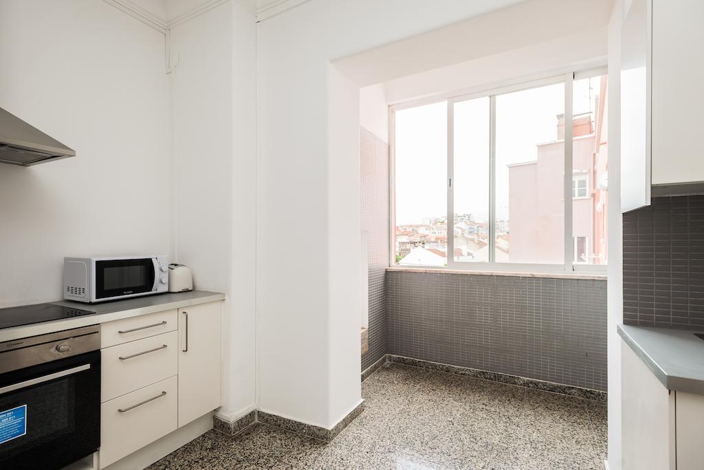 Apartamentos Lux Dinastia Lisboa Exterior foto